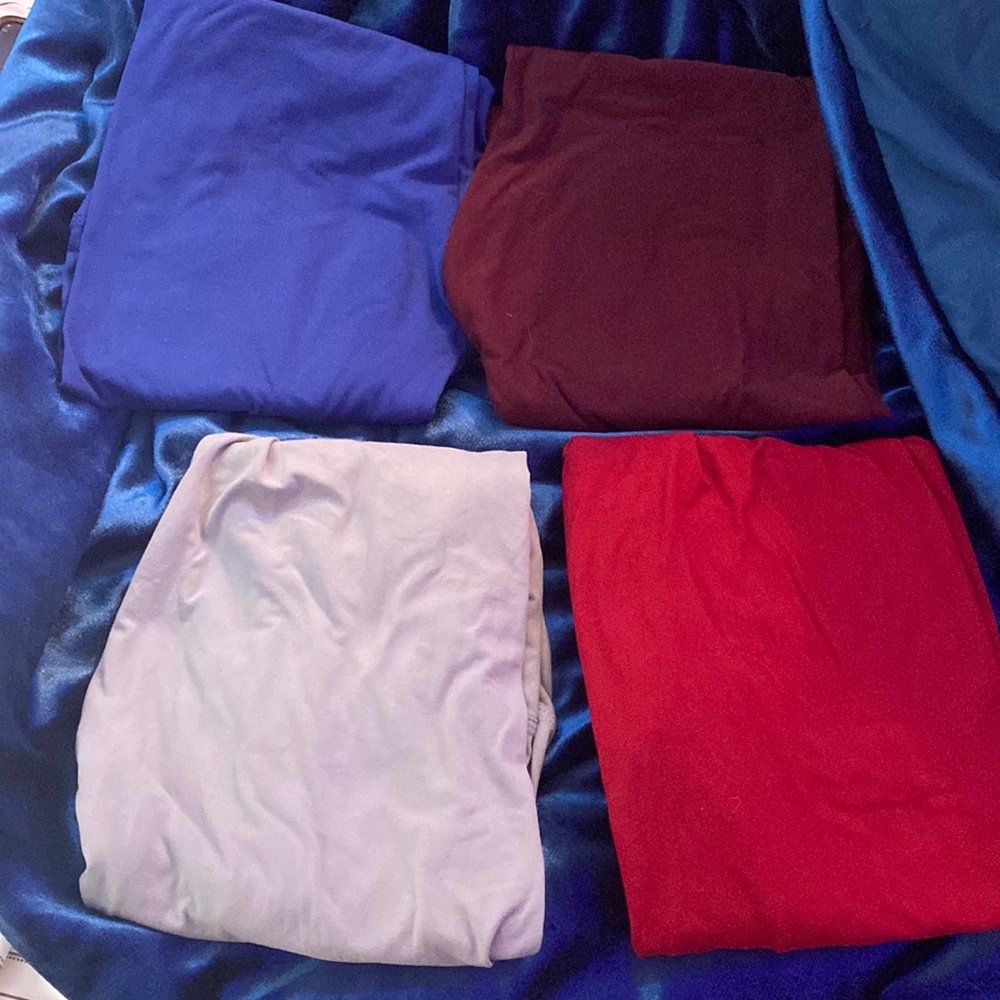 4 different color leggings,all the same soft feeling